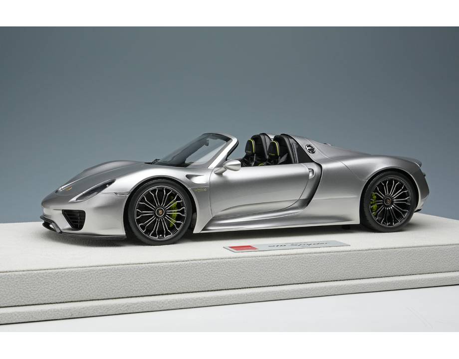 Porsche 918 Spyder GT Silver