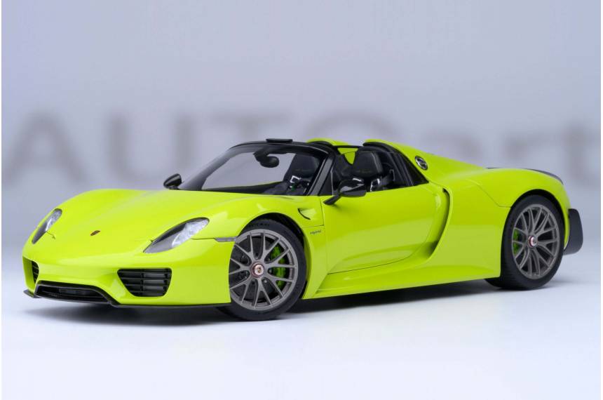 Porsche 918 Spyder Weissach...