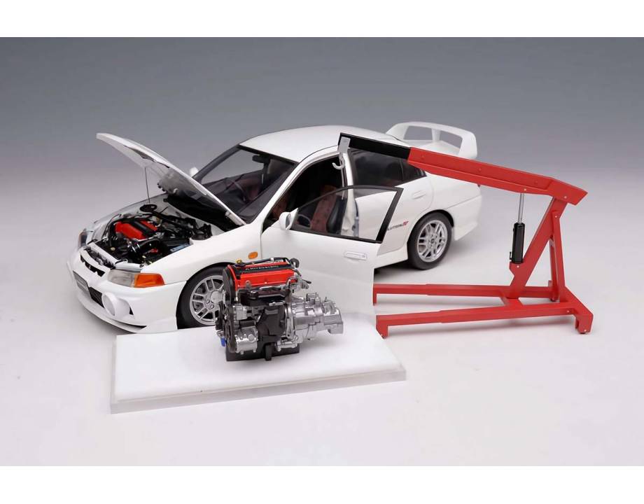 Mitsubishi Lancer Evo IV...