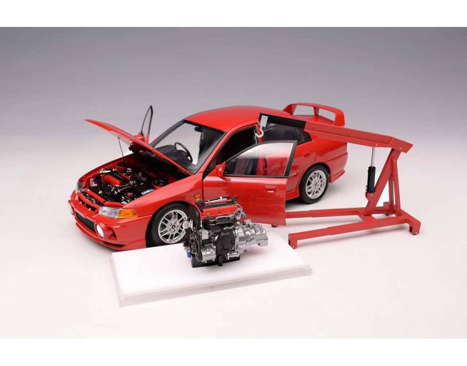 Mitsubishi Lancer Evo IV...