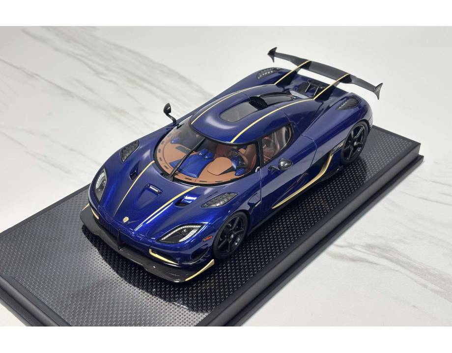 Koenigsegg Agera RS Blue...