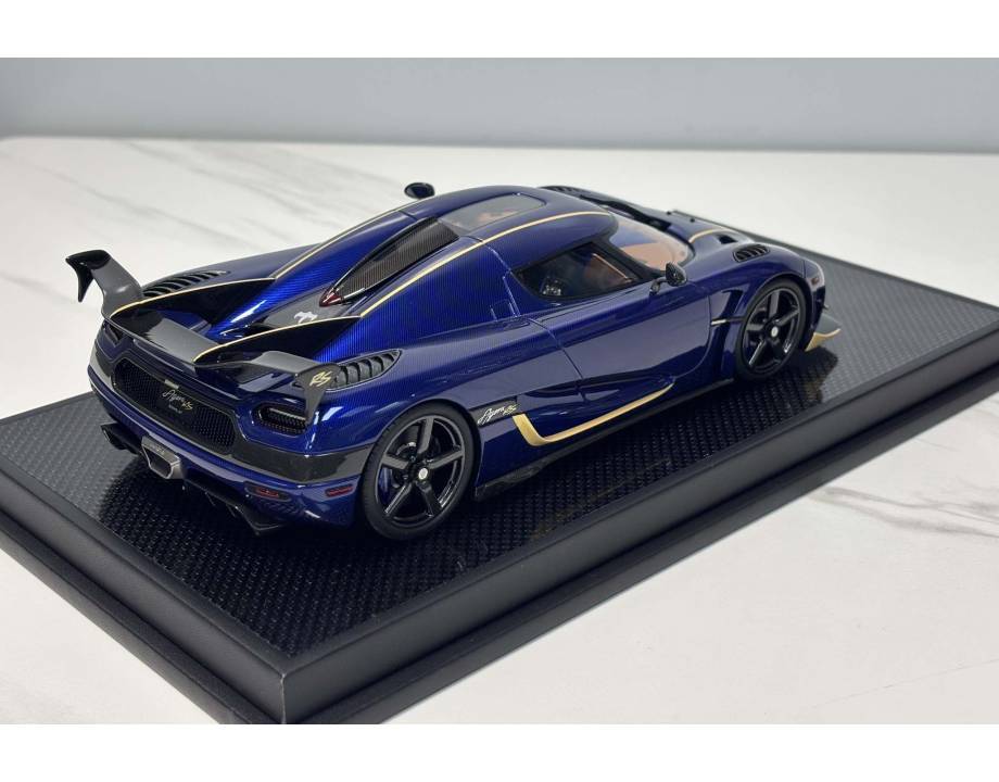 Koenigsegg Agera RS Blue...