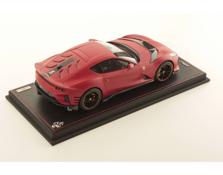 Ferrari 812 Competizione...