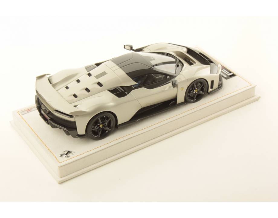 Ferrari F80 Alluminio Lucido