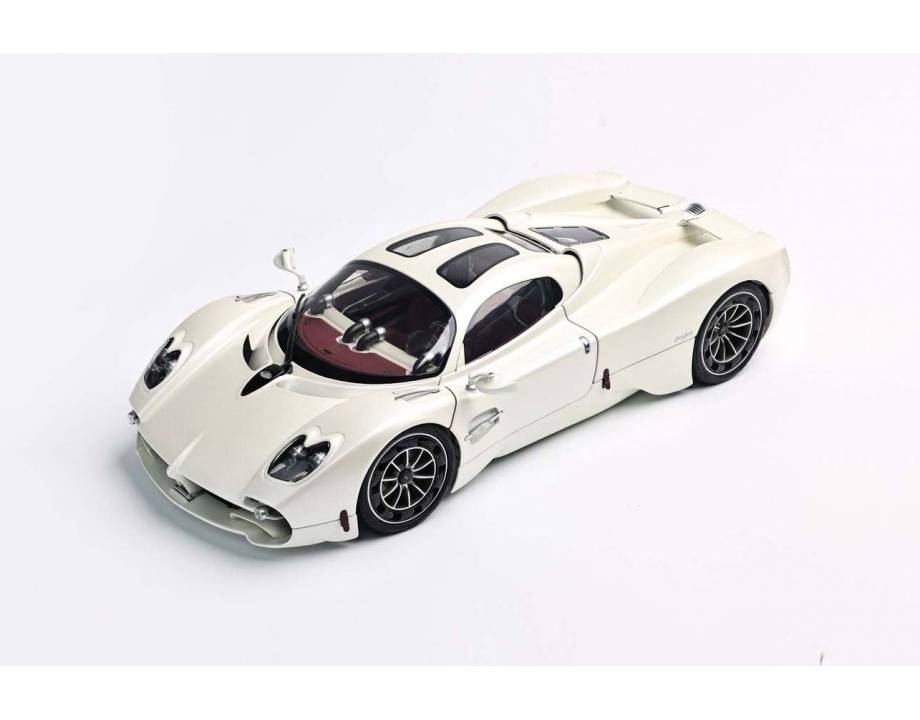 Pagani Utopia White Pearl