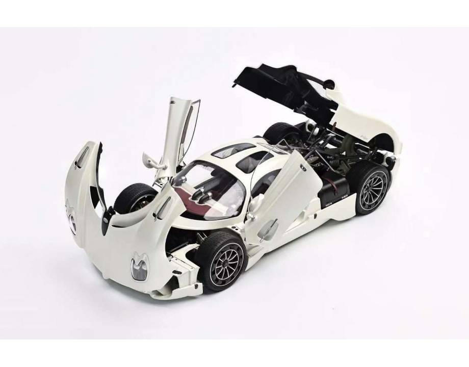 Pagani Utopia White Pearl