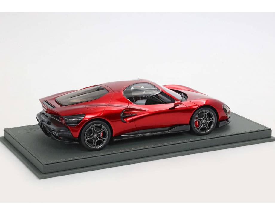 Alfa Romeo 33 Stradale...