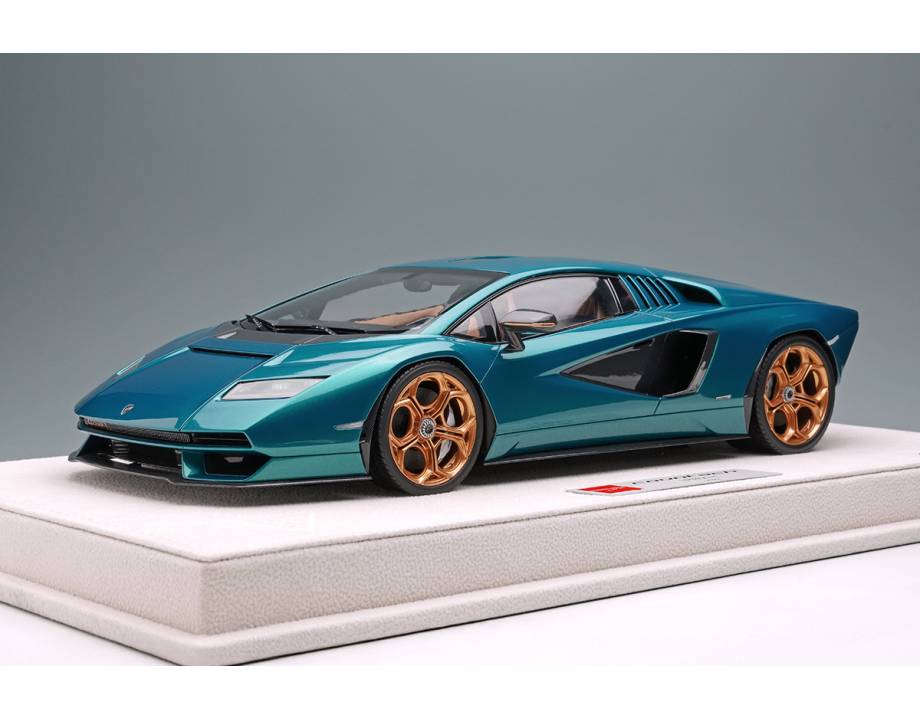 Lamborghini Countach LPI...