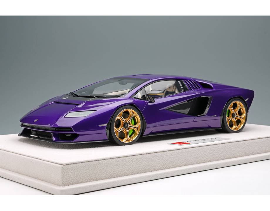 Lamborghini Countach LPI...