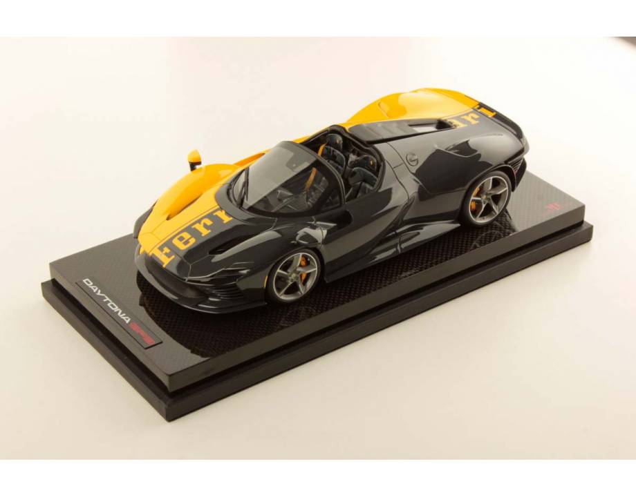 Ferrari Daytona SP3 Giallo...