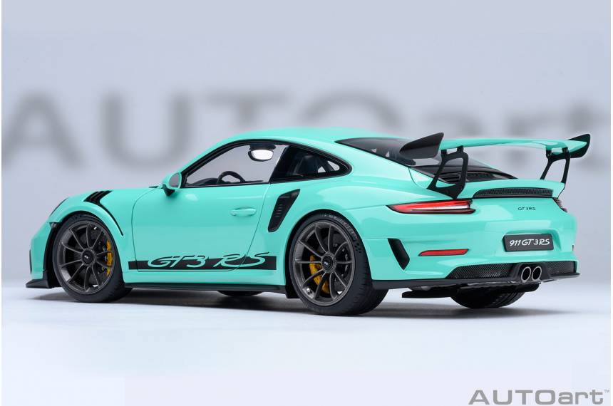 Porsche 911 (991.2) GT3 RS...
