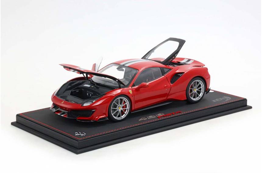 Ferrari 488 Pista Full...