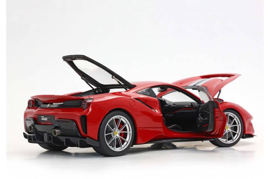 Ferrari 488 Pista Full...