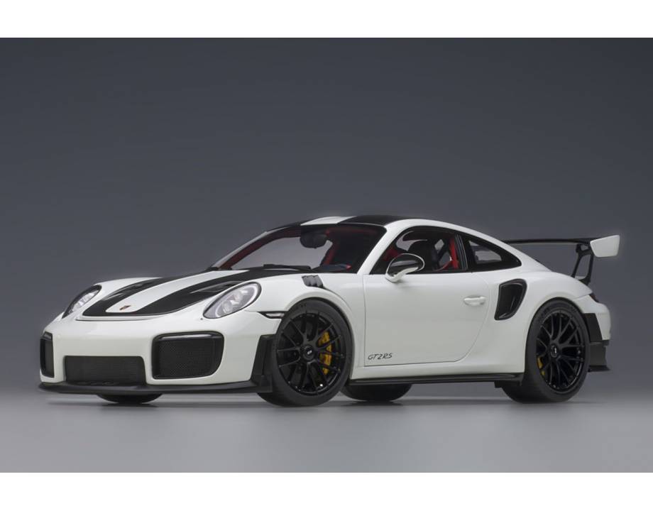Porsche 911 (991.2) GT2 RS...
